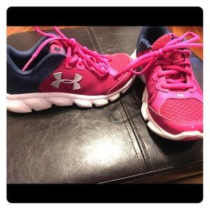 Under Armour shoes size 1Y